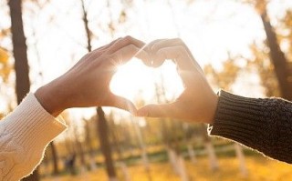恋爱经验少?不怕!三个情感建议助你自信满满!
